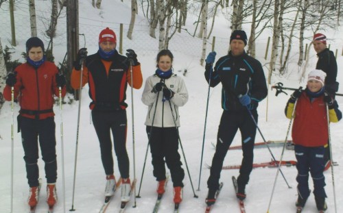 kursdeltakere med halsvarmer